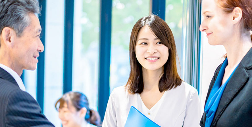 Language advertisement